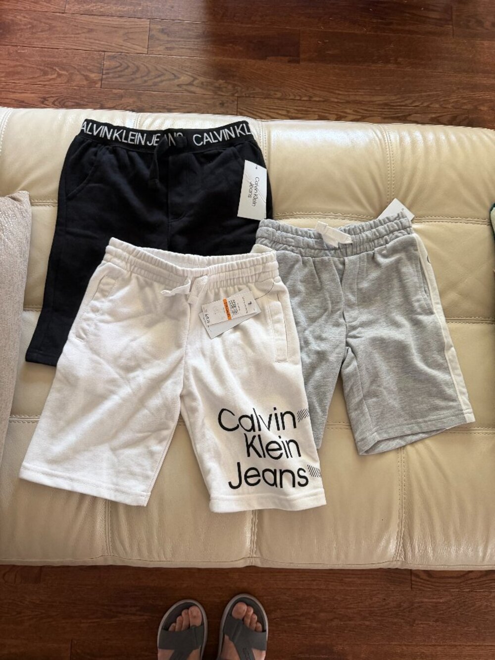 Three of CALVIN KLEIN Big Boys Waist Band Logo Shorts Small MSRP $114 NEW w TAGS